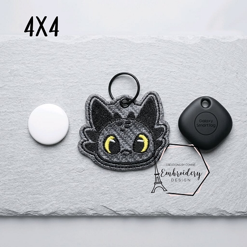 Toothless Air/Tile Tag Holder Embroidery Design - 4x4